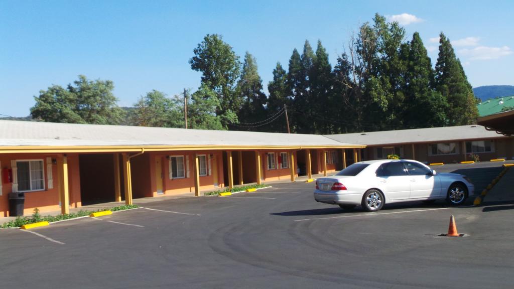 Relax Inn Yreka Dış mekan fotoğraf