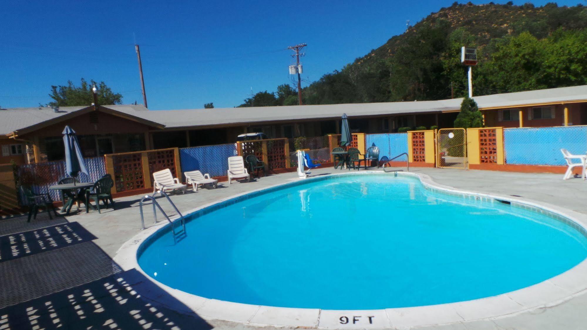 Relax Inn Yreka Dış mekan fotoğraf